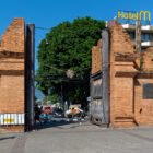 Old City Chiang Mai Guide (2026): Gates, Wats, Where to Base