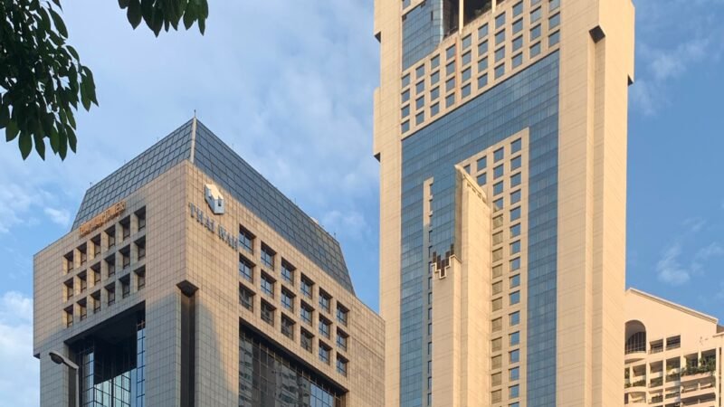 Banyan Tree Bangkok Review (2026): Vertigo, Suites, Real Cost