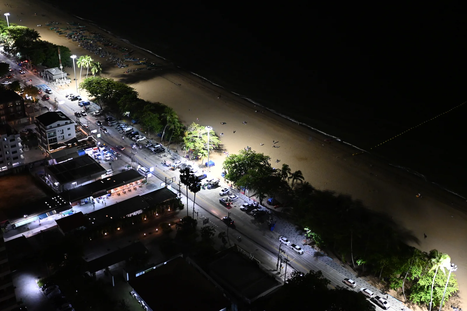 Pattaya Beach Road and the sandy shoreline along the Gulf of Thailand