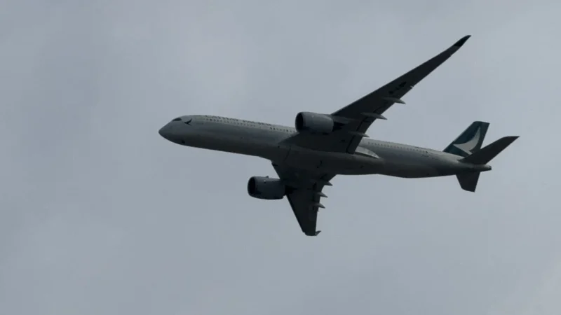 Hong Kong to Bangkok Flights 2026: Cathay vs HK Express, Real Costs