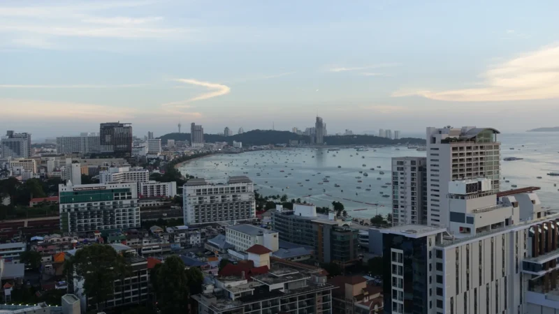 3 Days in Pattaya Itinerary (2026): Coral Island, Sanctuary, Khao Chi Chan