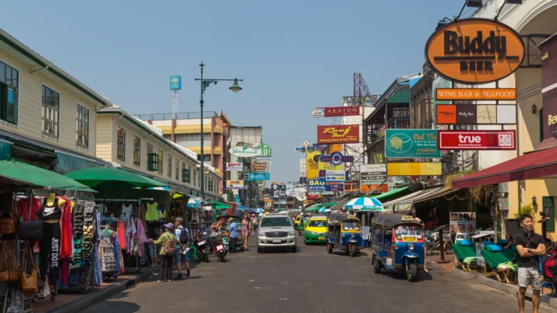 Bangkok Scams Tourist Guide (2026): 12 to Watch For