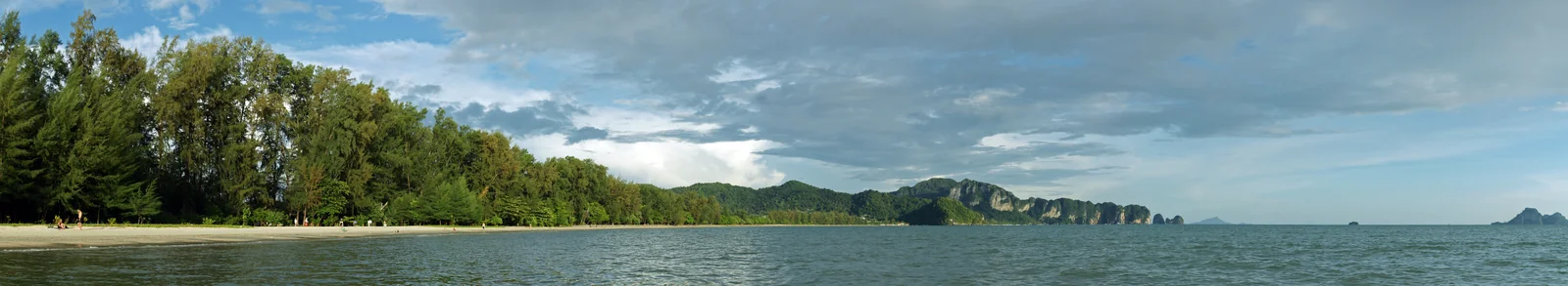 Nopparat Thara Beach west of Ao Nang