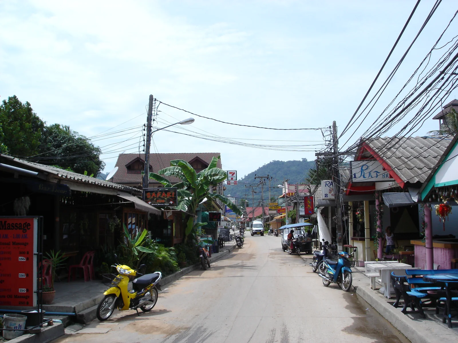 The Hin Ta and Hin Yai rocks on Koh Samui