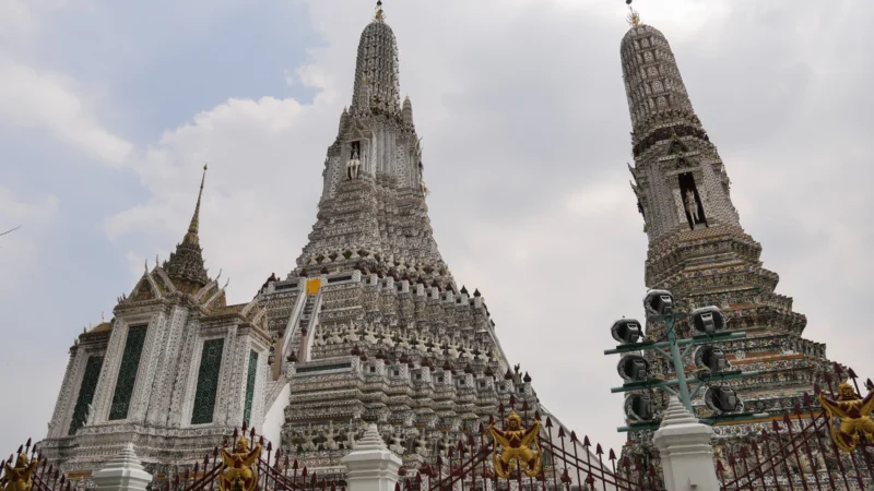 3 Days in Bangkok Itinerary (2026): Where to Stay, What to Skip