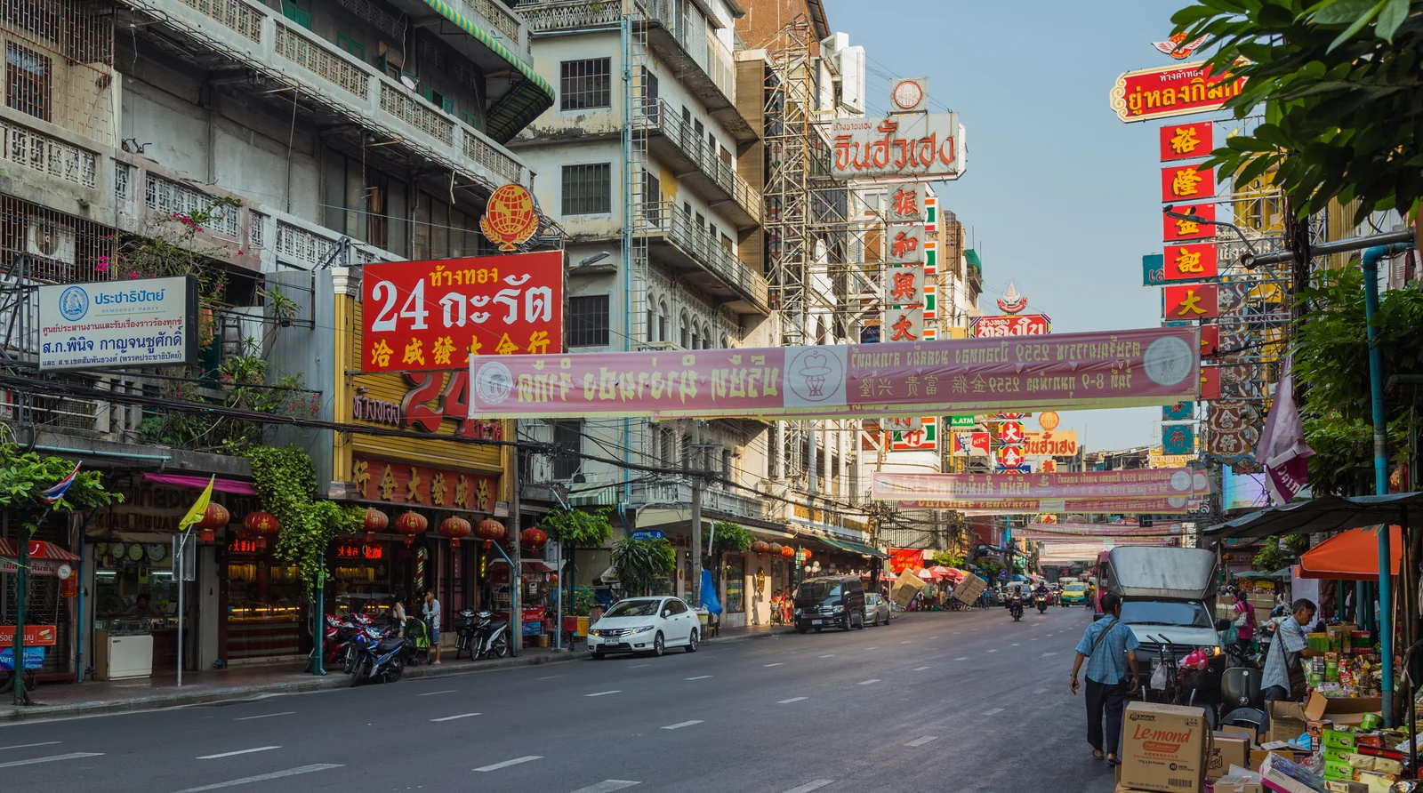 Yaowarat Chinatown street in Bangkok with shophouses and signage