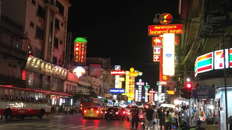 Best Street Food in Bangkok (2026): 12 Stalls by Neighborhood