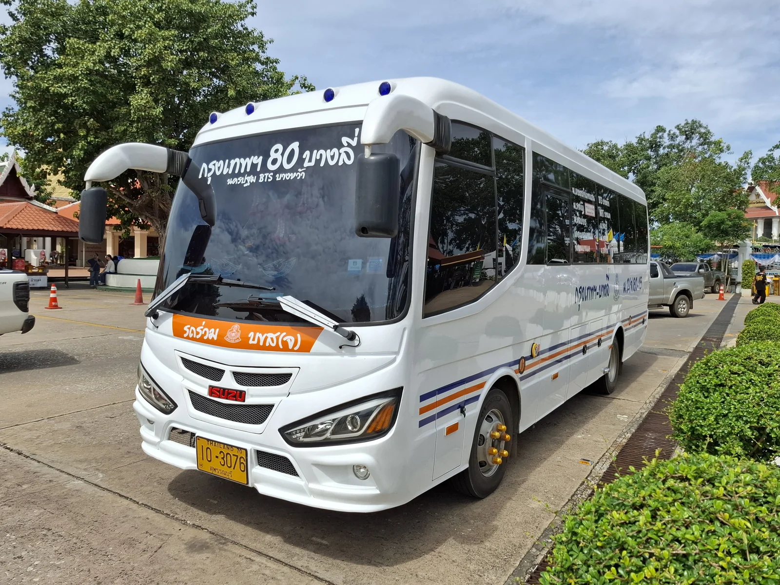 A Thai intercity bus, the mode that fills the gaps the rail network leaves
