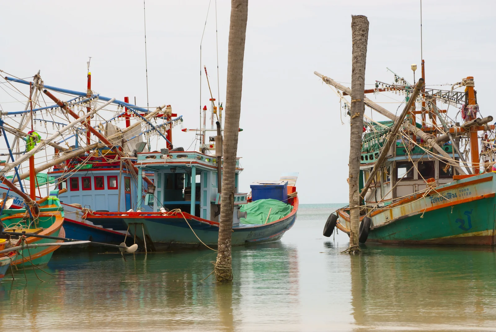 Ban Chalok Lam fishing village and bay on northern Koh Phangan