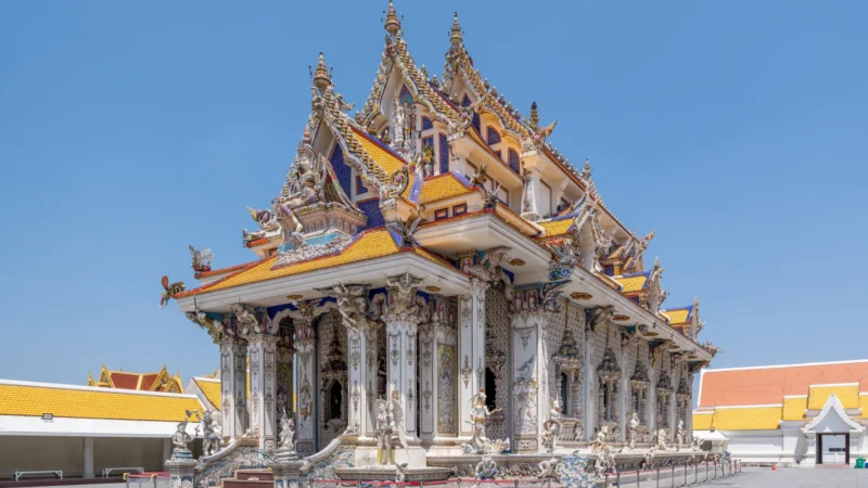 Bangkok to Chiang Mai by Bus (2026): VIP Overnight