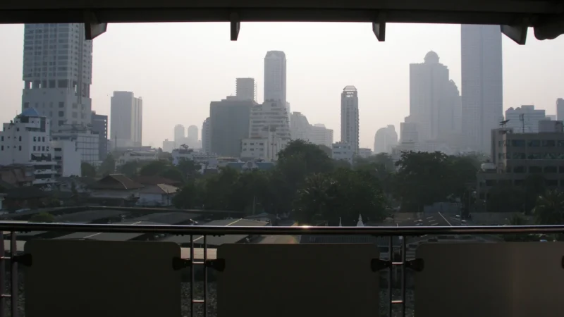 How to Book Hotels in Thailand (2026): Timing, Tips, Reality