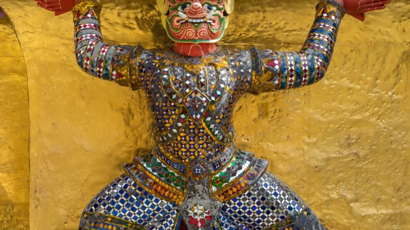 How to Get from Chiang Mai to Chiang Rai (2026): Bus + Van